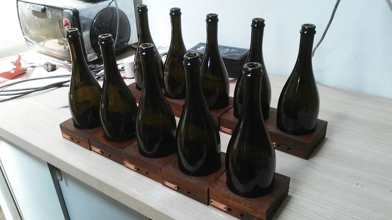 Lume artigianale legno e vetro - immagine 6