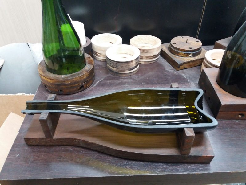 Piatto artigianale legno e vetro - immagine 2